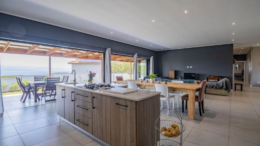 3 Bedroom Property for Sale in Whale Rock Heights Western Cape